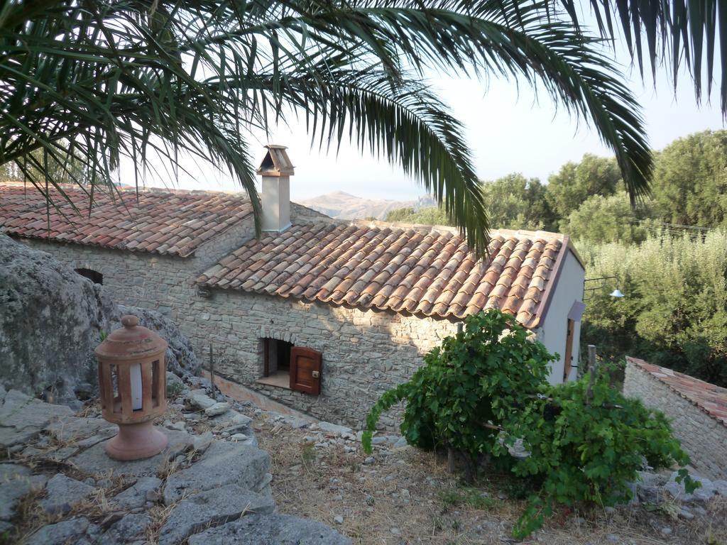 Bed and Breakfast Rocca Del Vento San Pantaleone Habitación foto