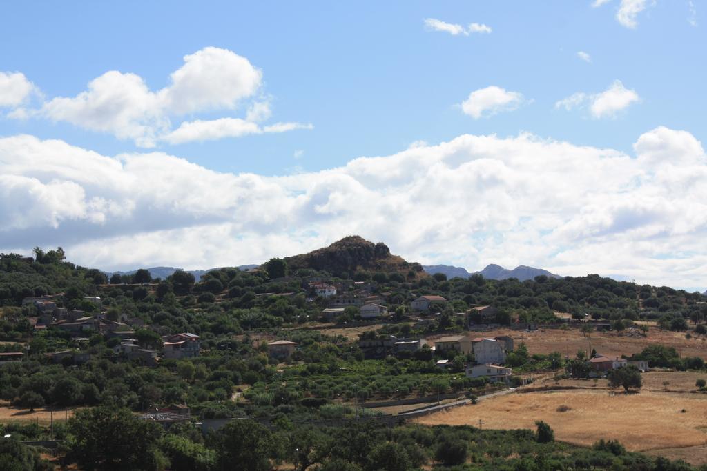 Bed and Breakfast Rocca Del Vento San Pantaleone Exterior foto