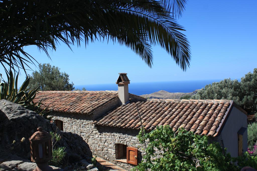 Bed and Breakfast Rocca Del Vento San Pantaleone Exterior foto